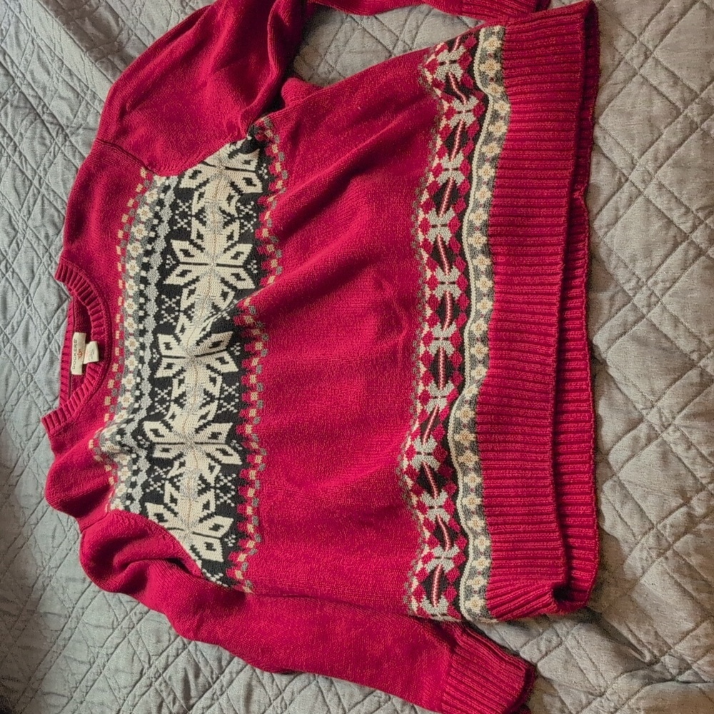Large red Dockers Christmas sweater
